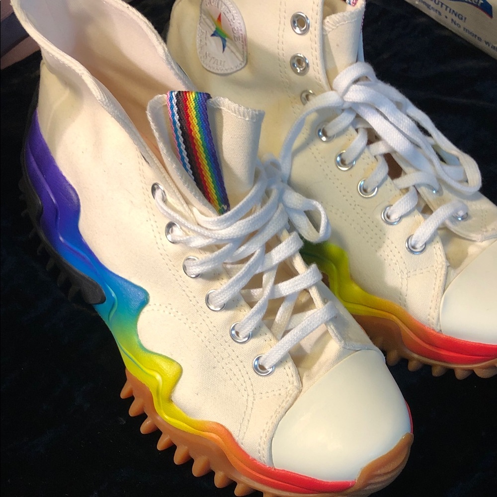 Converse Run Star Motion CX Platform High Pride sneakers MENS 9, women’s 10.5